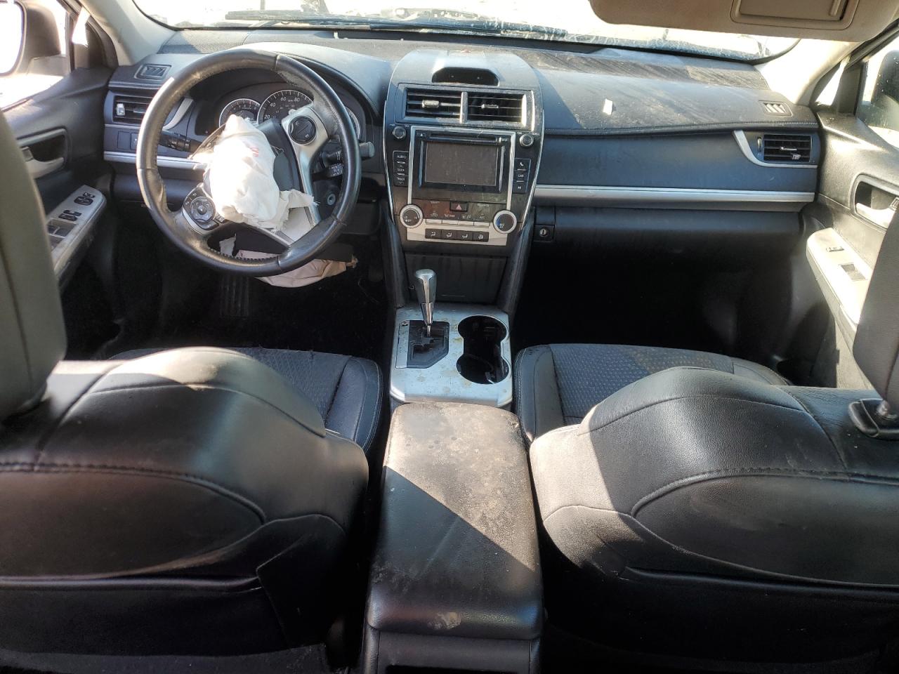 2014 Toyota Camry - Image 8