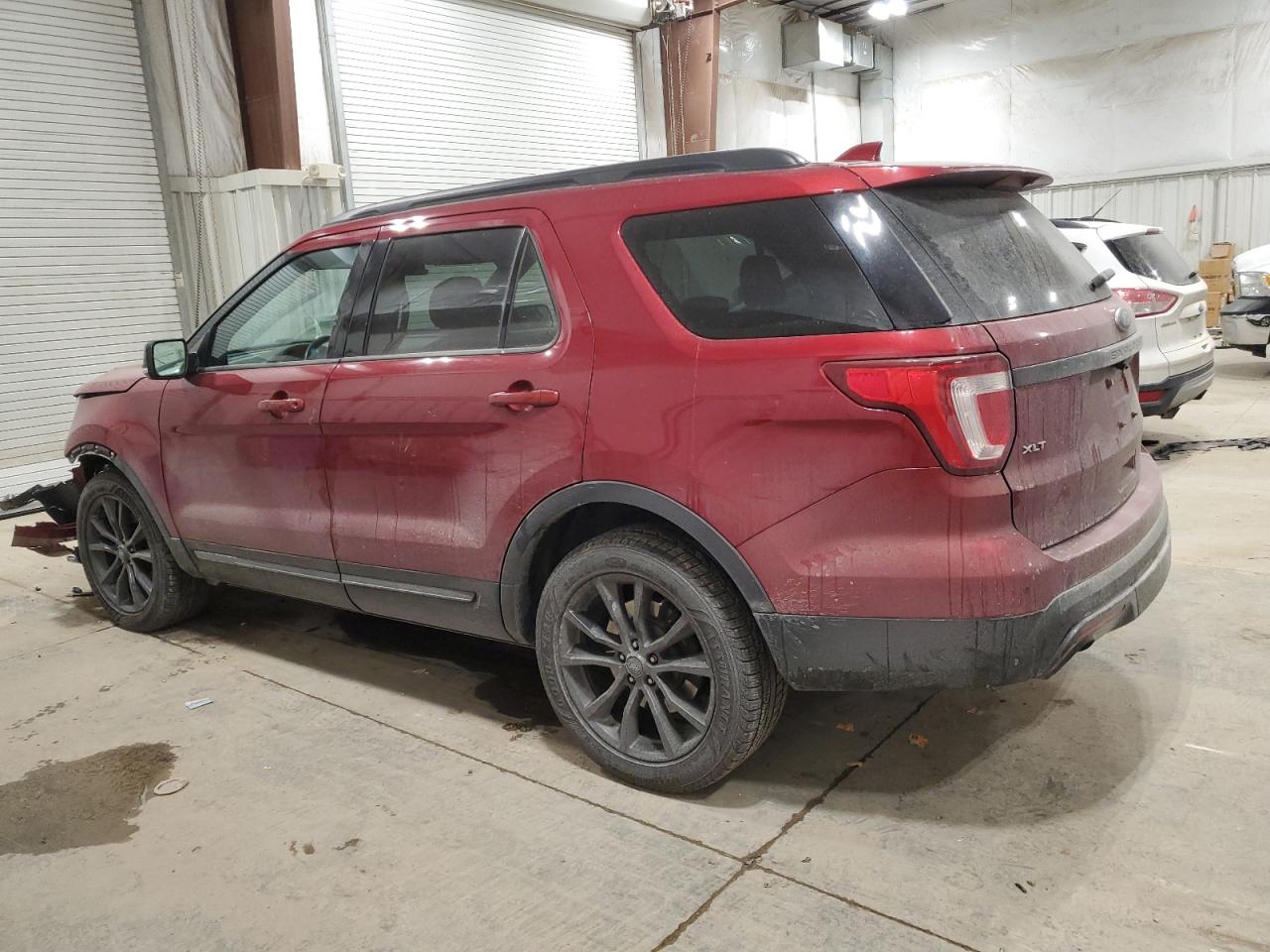 2017 Ford Explorer - Image 2