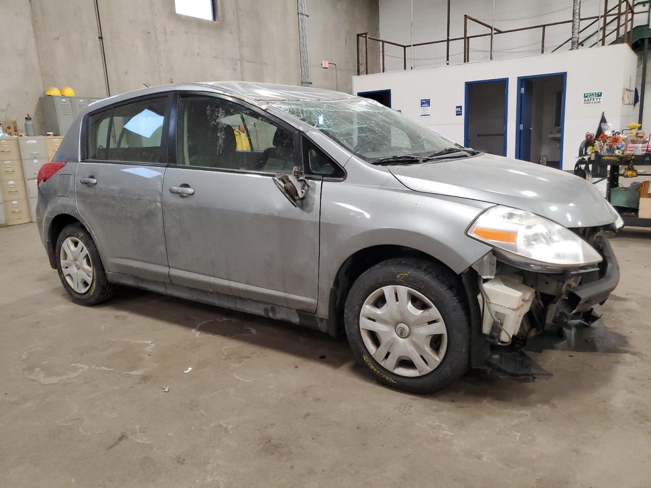 2011 Nissan Versa - Image 4