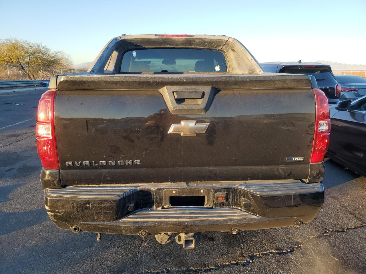 2008 Chevrolet Avalanche - Image 6