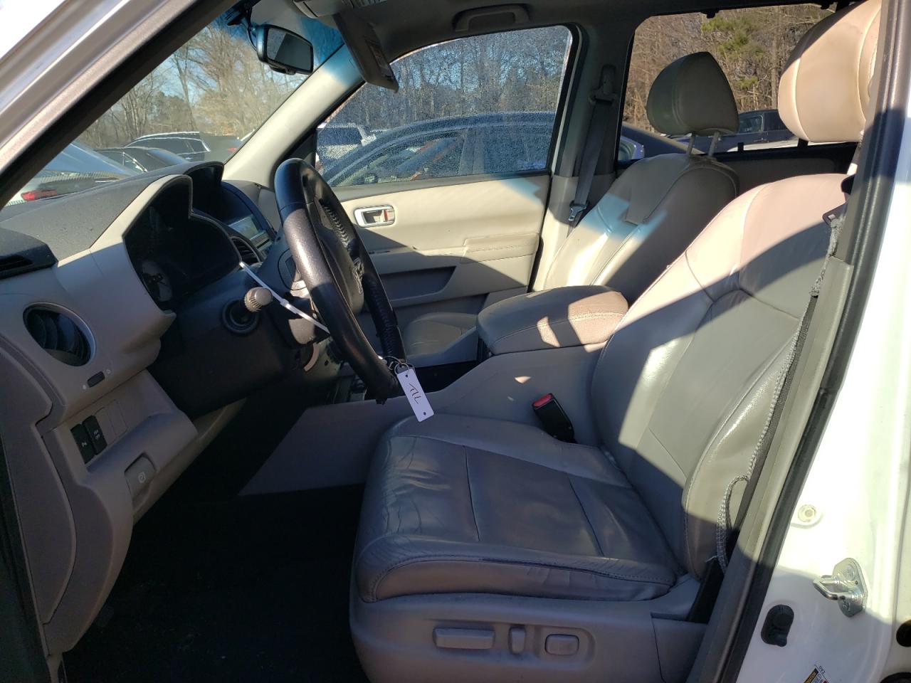 2011 Honda Pilot Touring VIN: 5FNYF3H90BB035356 Lot: 86795384