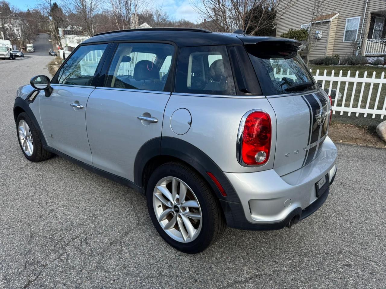 VIN WMWZC5C53EWP35558 2014 MINI COOPER no.3