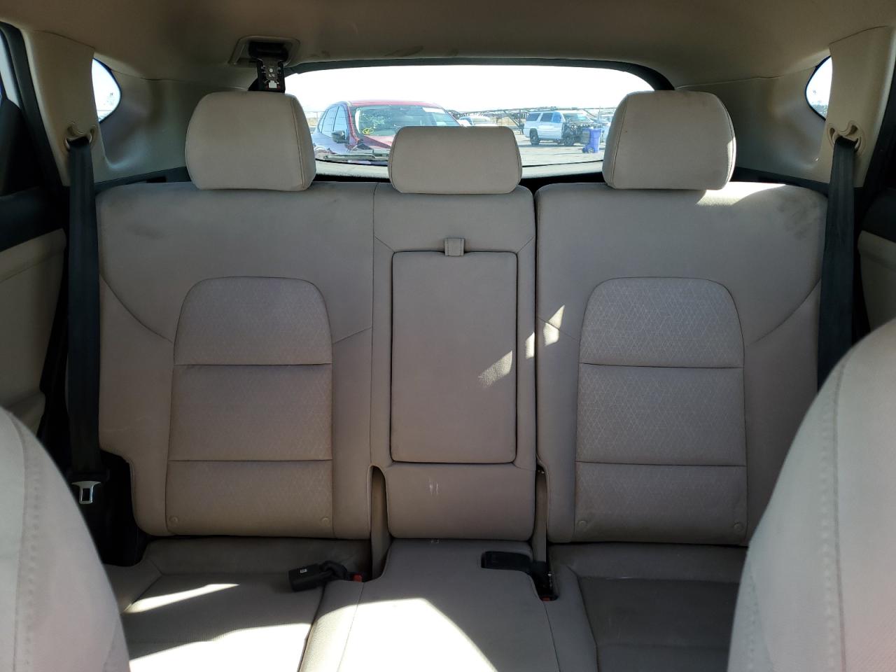 2016 Hyundai Tucson - Image 10