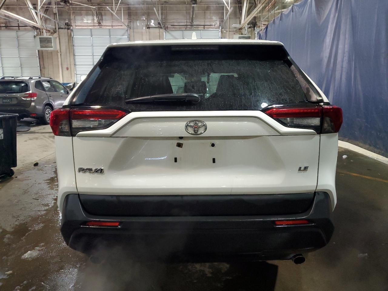 2020 Toyota RAV 4 - Image 6