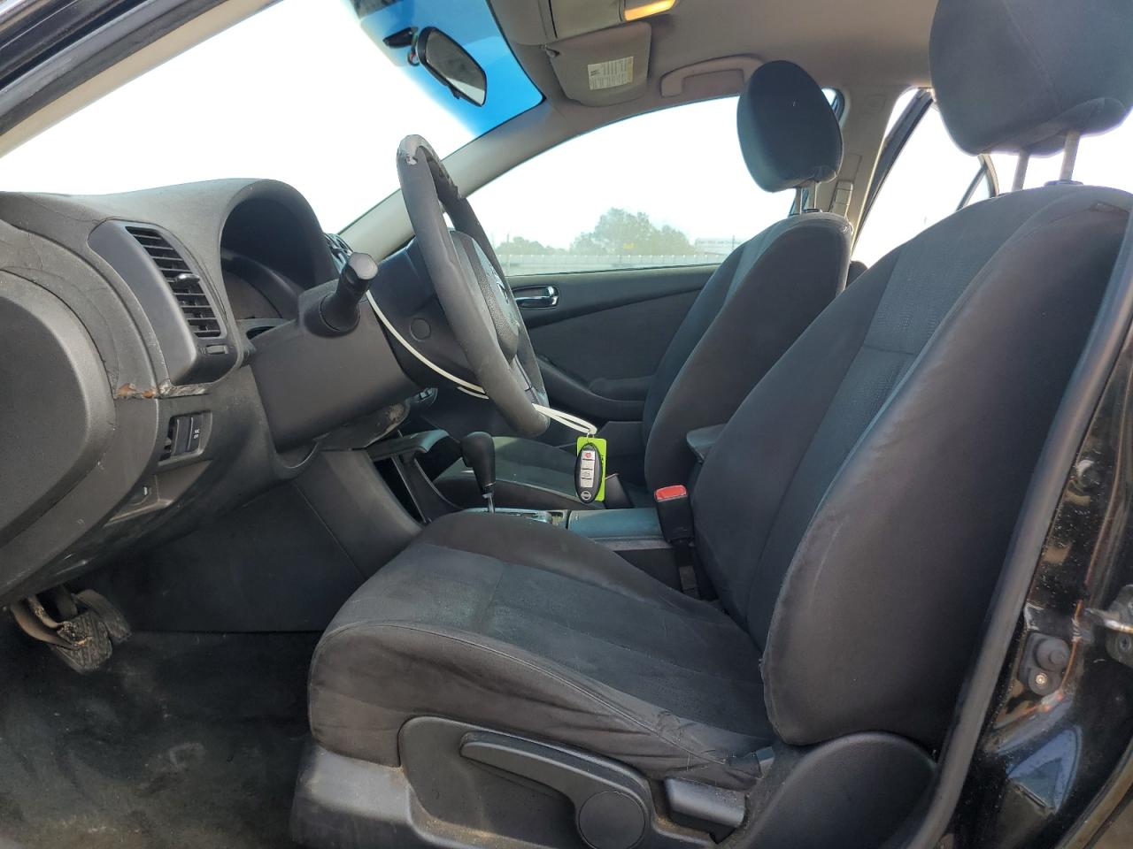 2010 Nissan Altima - Image 7
