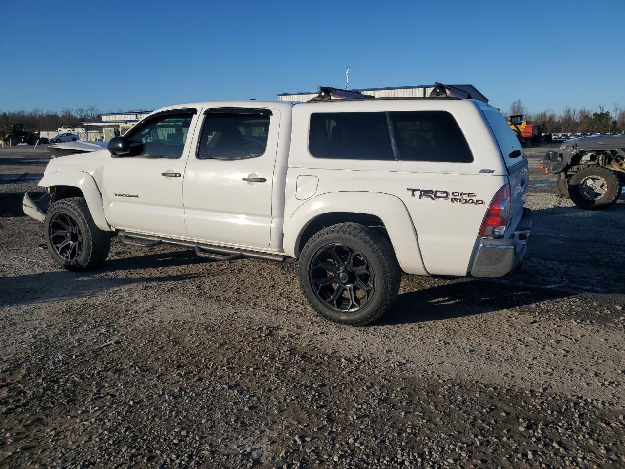 2015 Toyota Tacoma Double Cab VIN: 5TFLU4EN9FX127195 Lot: 41860035