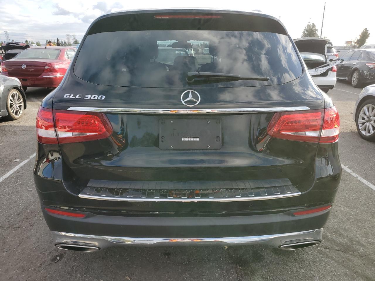 2018 Mercedes-Benz GLC - Image 6