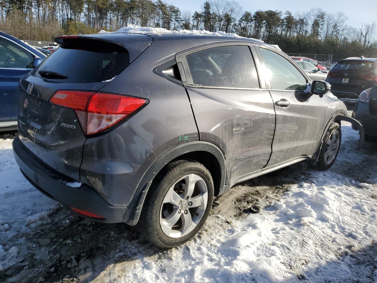 VIN 3CZRU6H59GM768219 2016 HONDA HR-V no.3