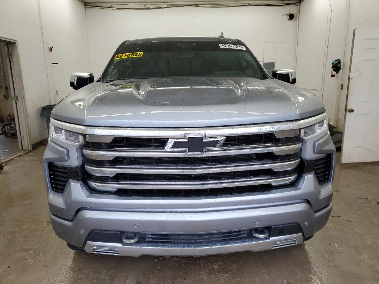 2023 Chevrolet Silverado - Image 5