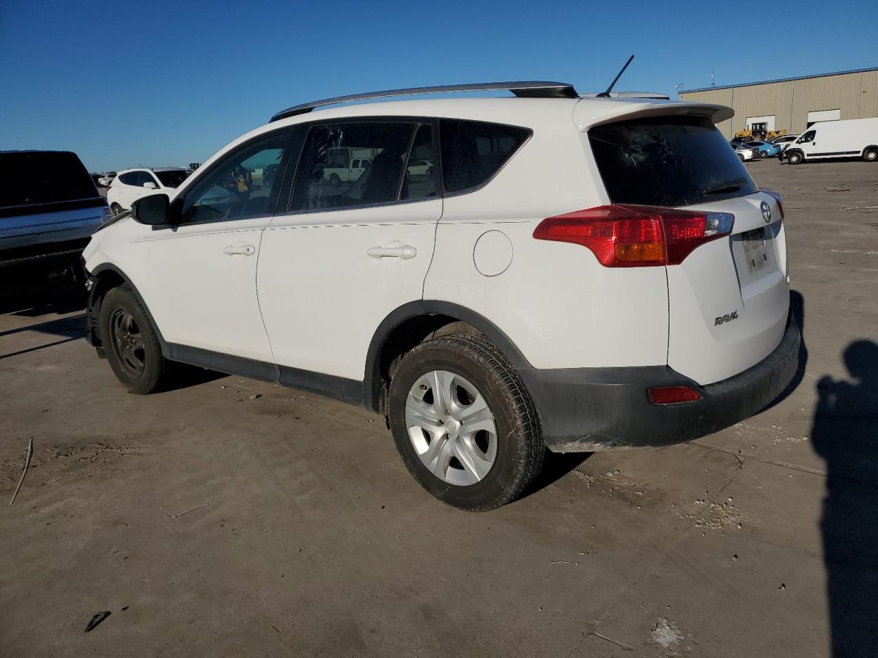 VIN 2T3ZFREV5FW138202 2015 TOYOTA RAV4 no.2