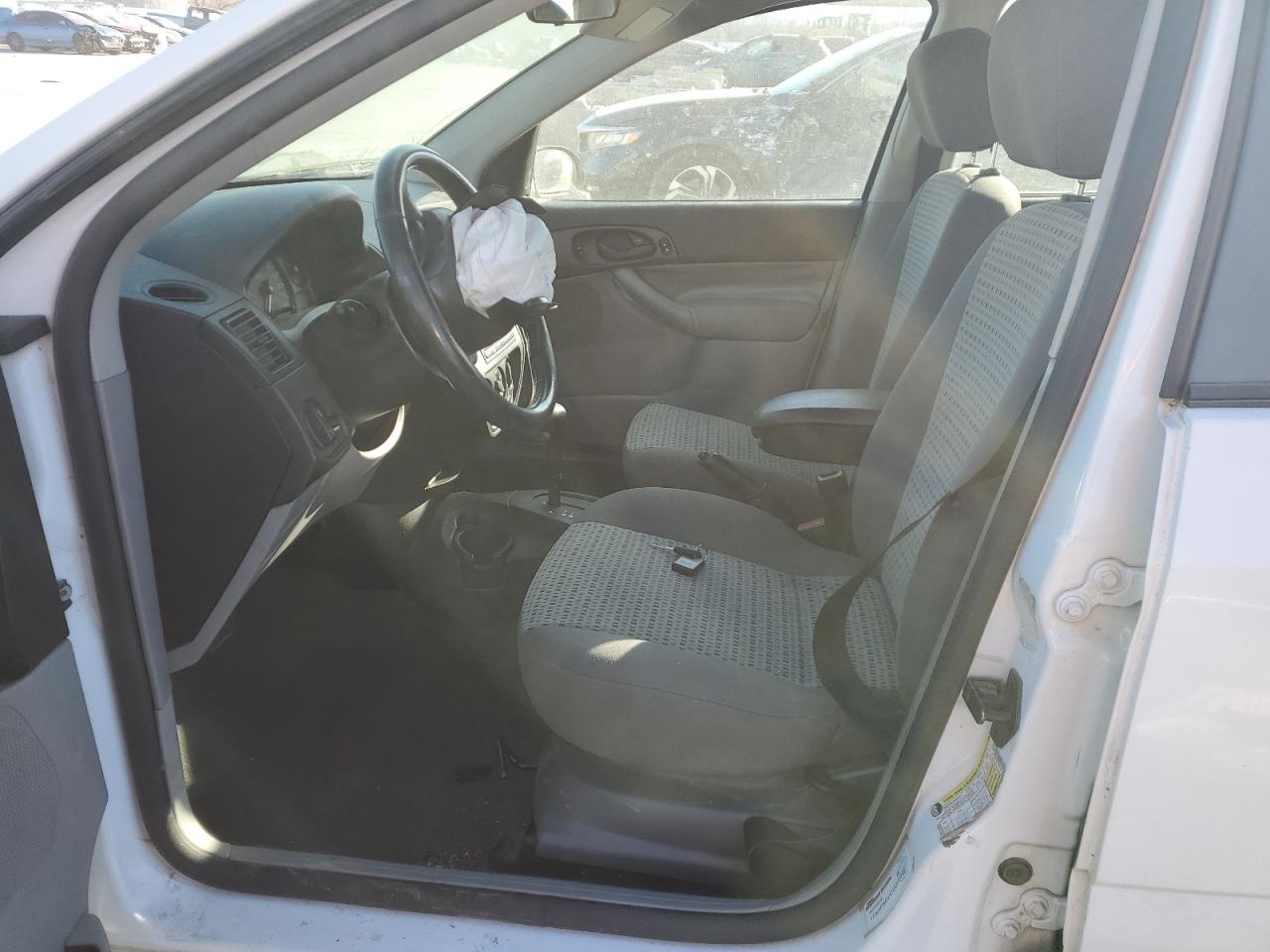 2007 Ford Focus - Image 7