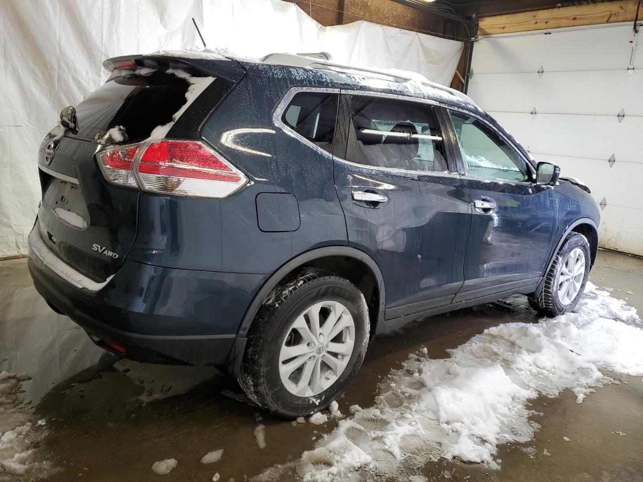 2016 Nissan Rogue - Image 3