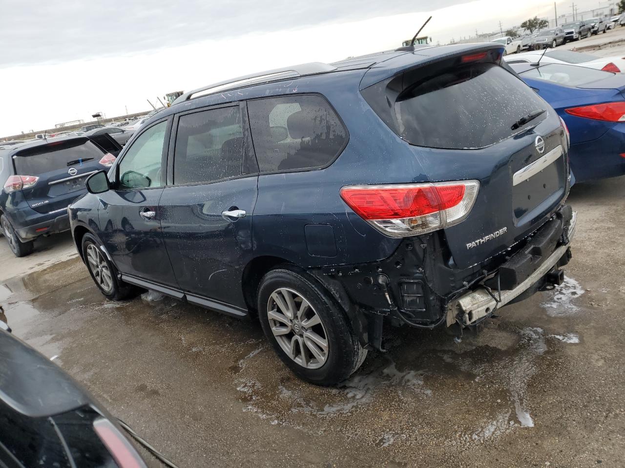 2015 Nissan Pathfinder - Image 2