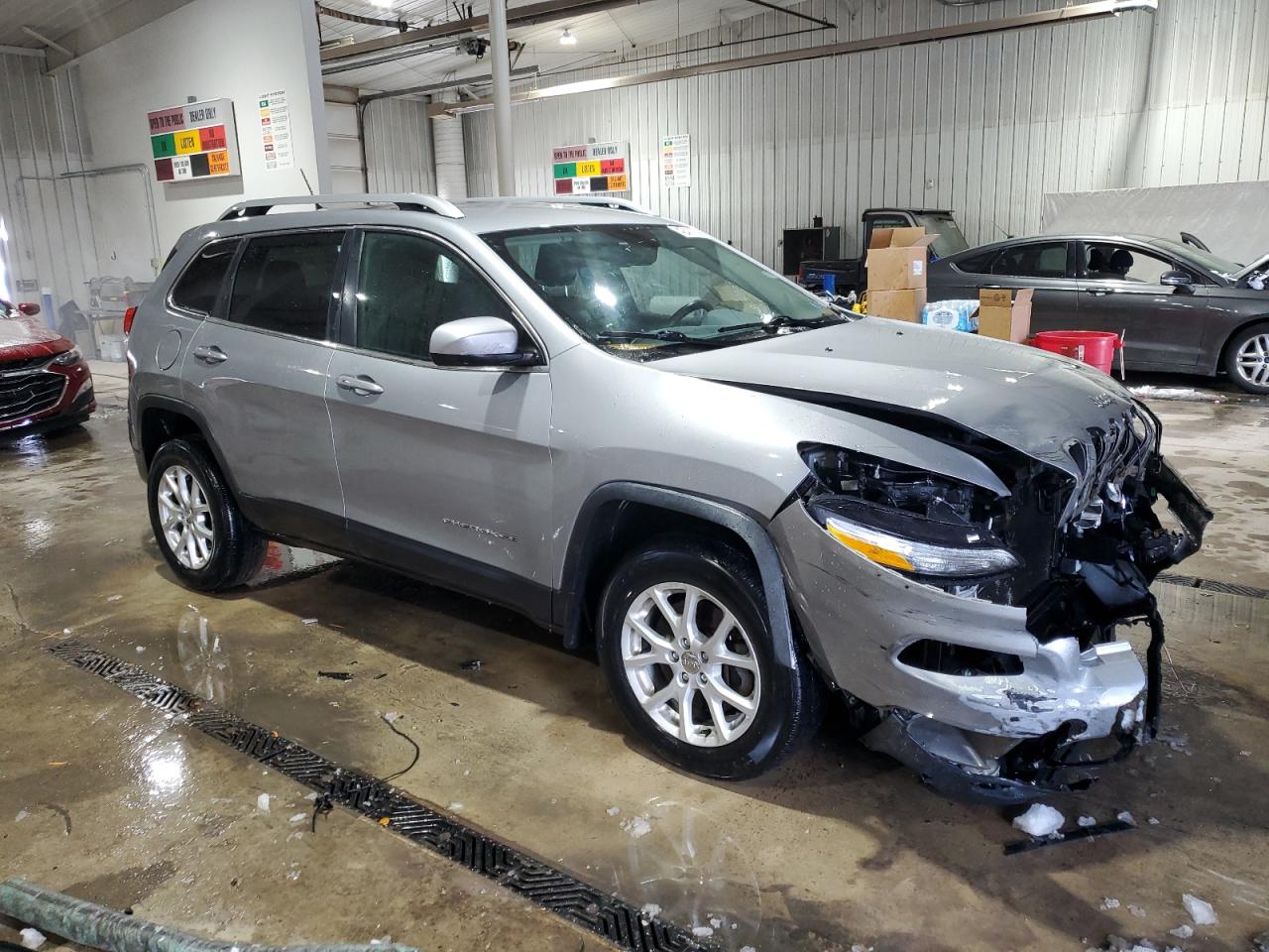 2014 Jeep Grand Cherokee - Image 4