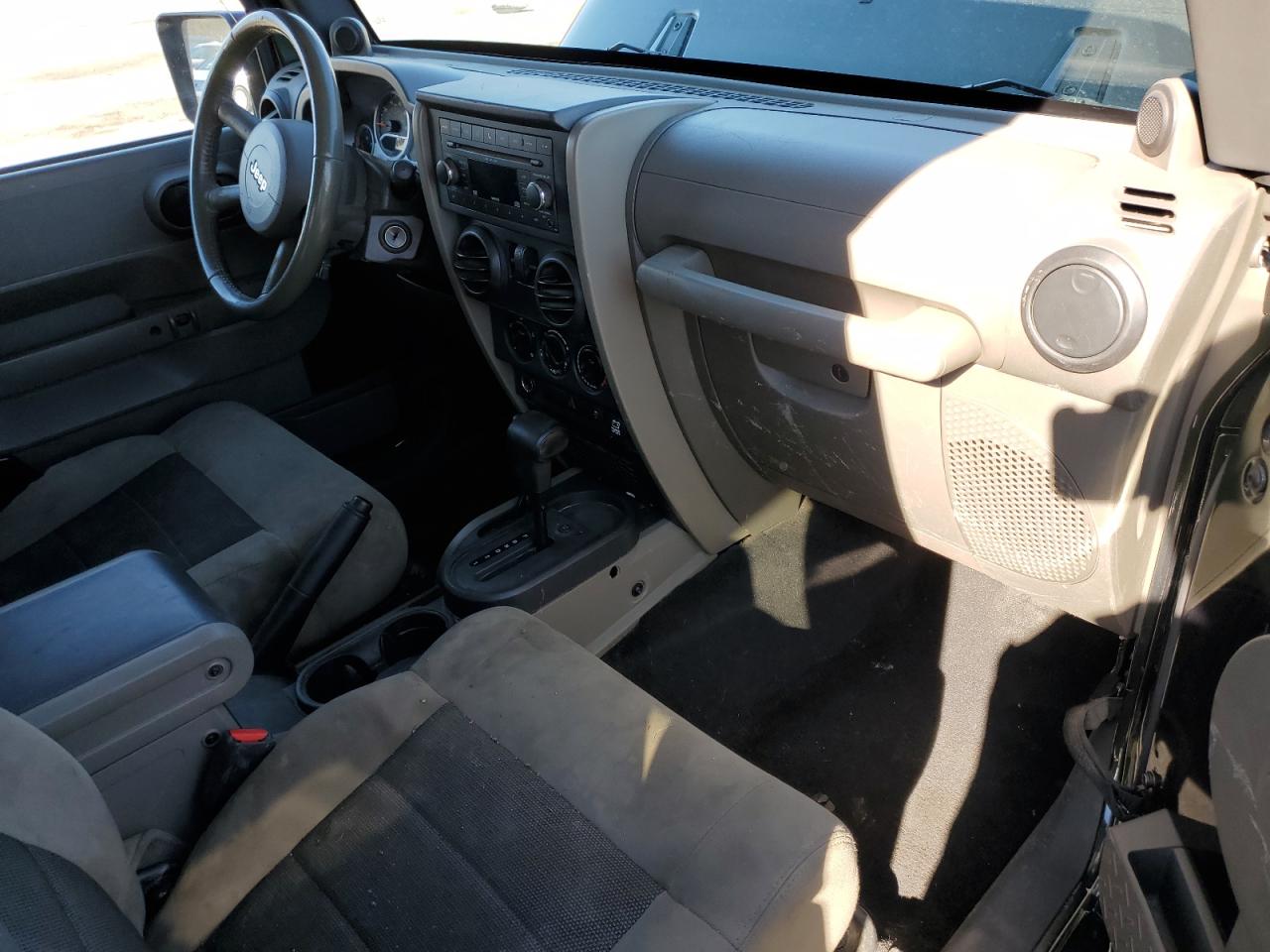 2010 Jeep Wrangler - Image 8