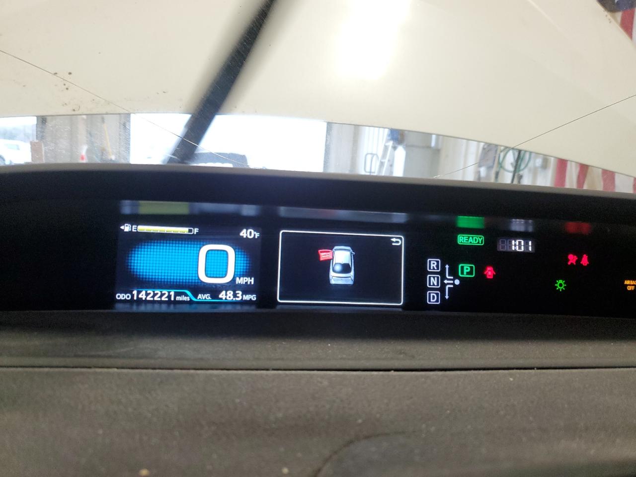 2018 Toyota Prius - Image 9