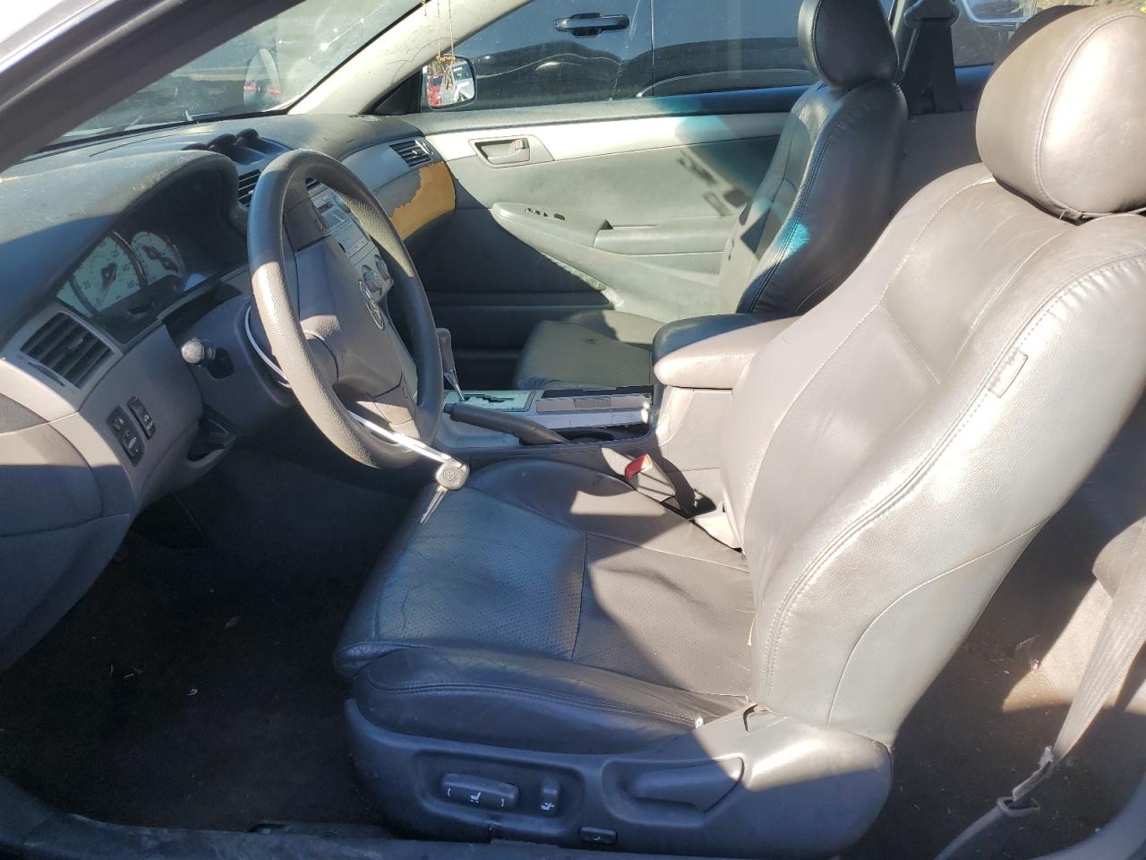 2005 Toyota Camry Solara - Image 7