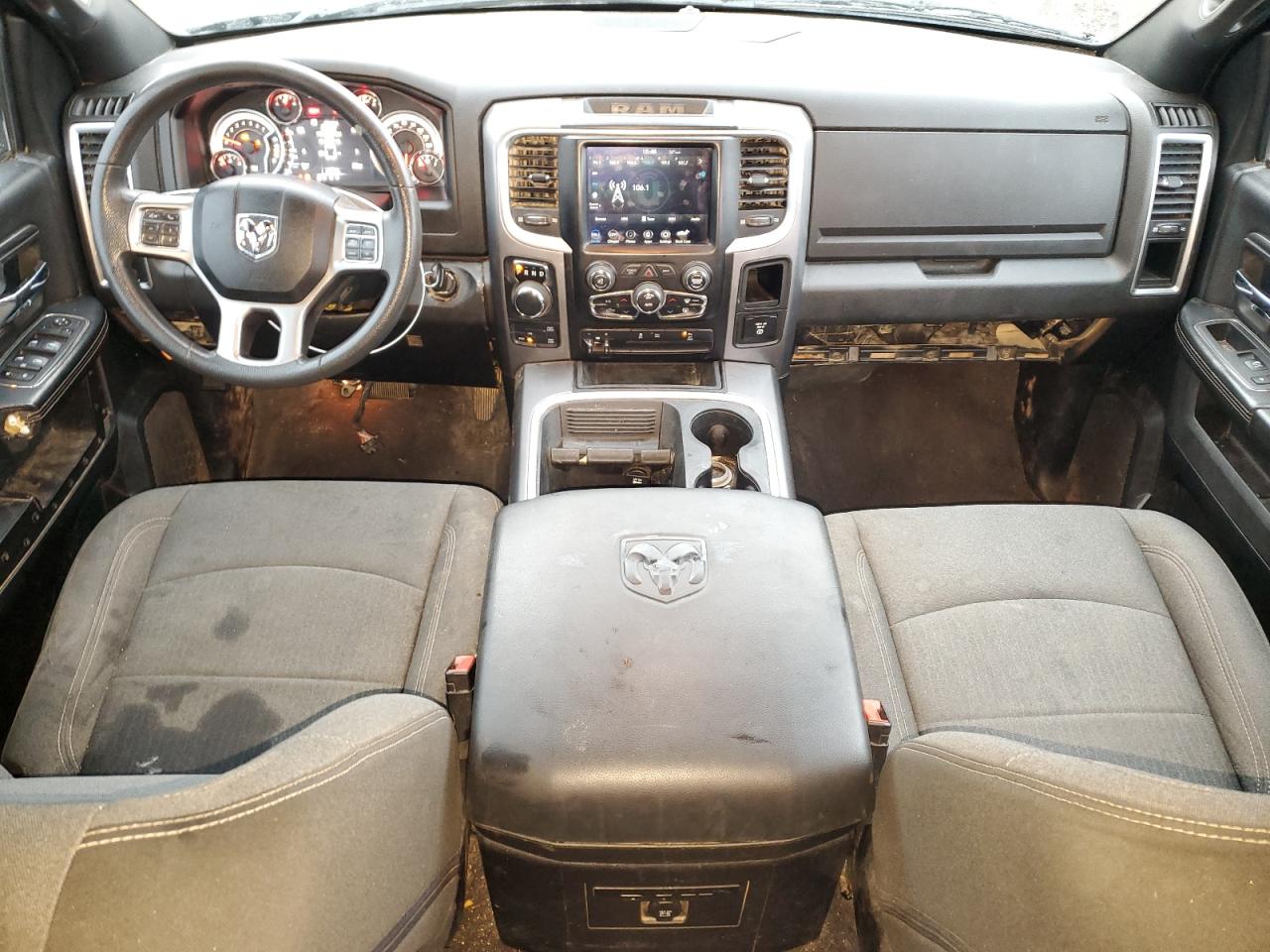 2021 RAM 1500 - Image 8