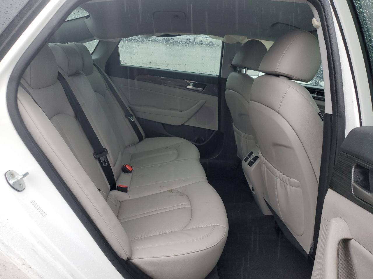 2019 Hyundai Sonata - Image 11