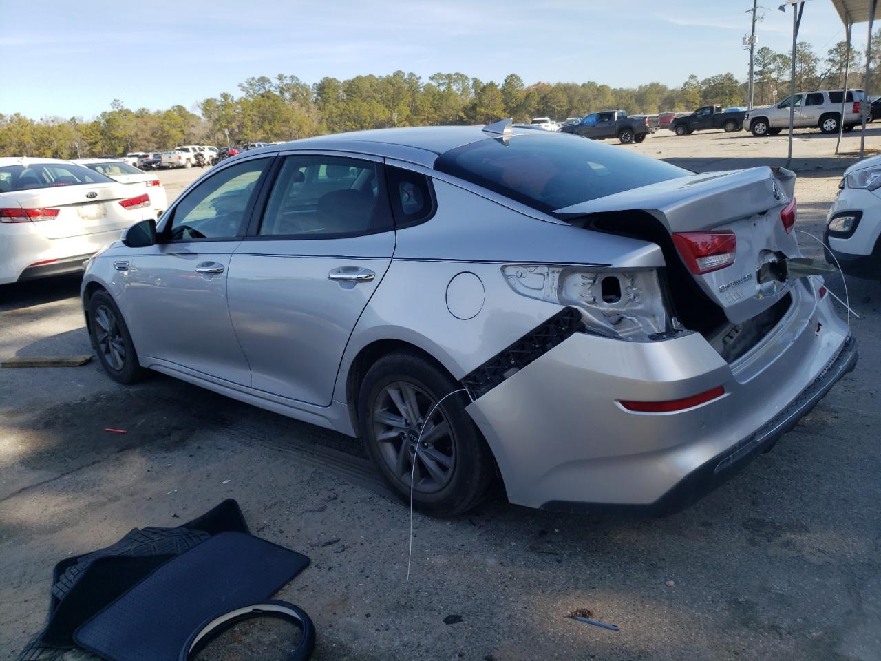 2020 Kia Optima - Image 2