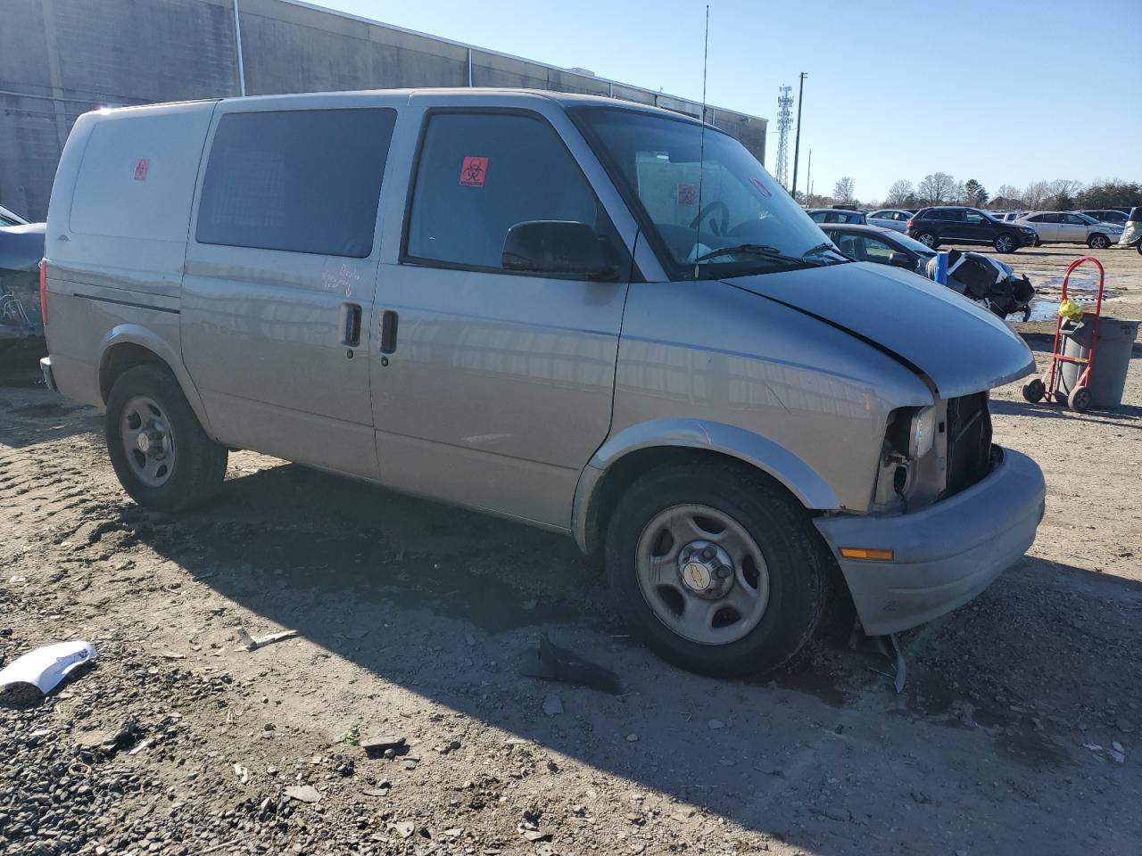 2003 Chevrolet Astro - Image 4