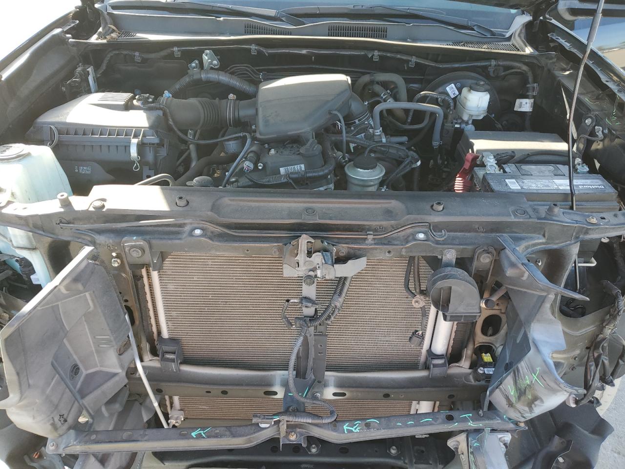 2019 Toyota Tacoma - Image 11