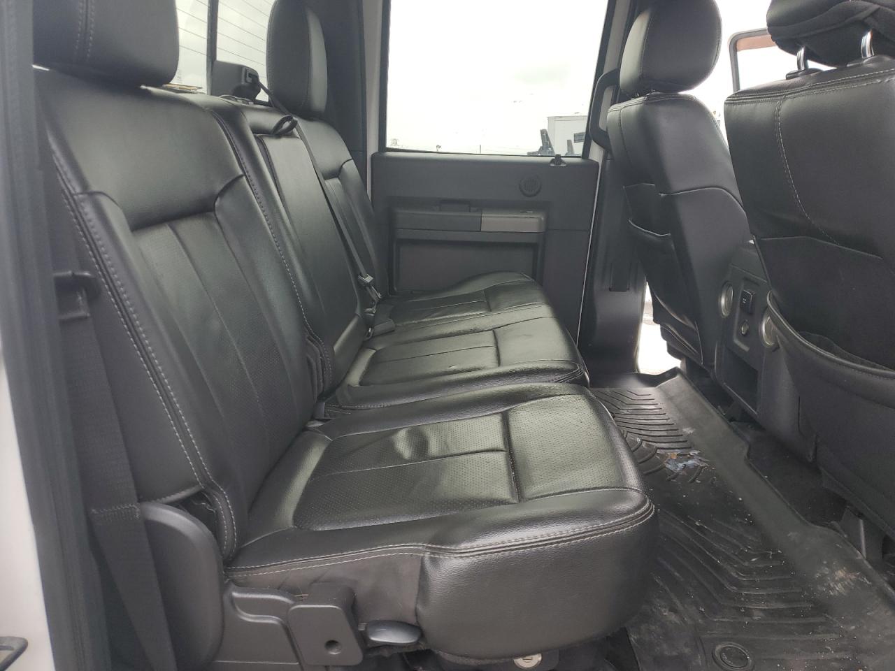 2012 Ford F350 - Image 10