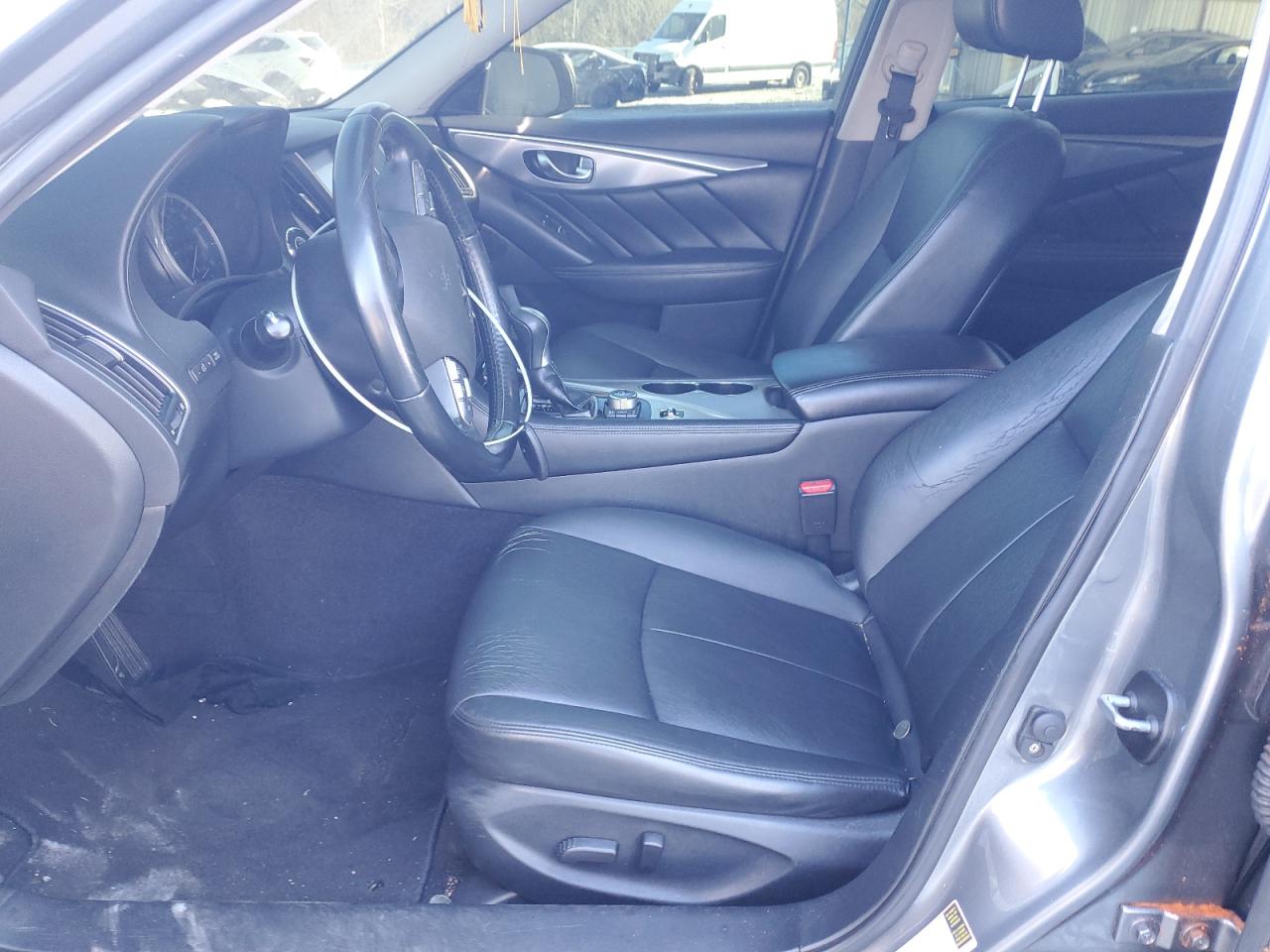 2015 Infiniti Q50 - Image 7