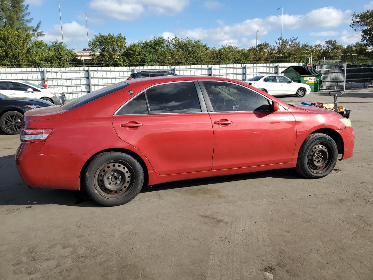 2010 Toyota Camry - Image 3