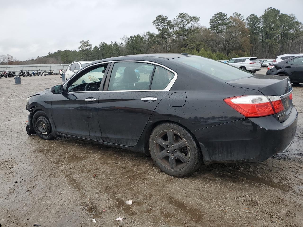 2014 Honda Accord - Image 2