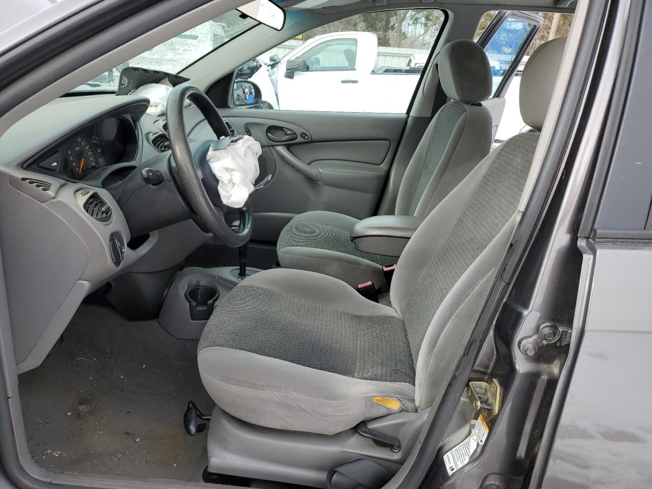 2003 Ford Focus - Image 7