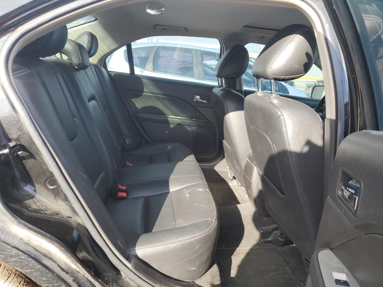 2012 Ford Fusion - Image 10