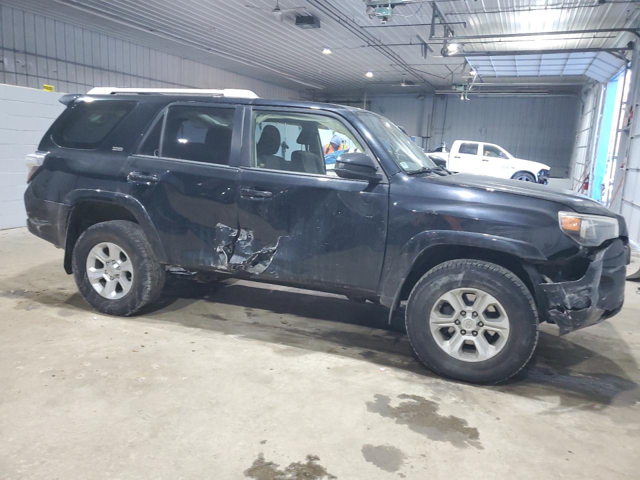 2016 Toyota 4Runner - Image 4