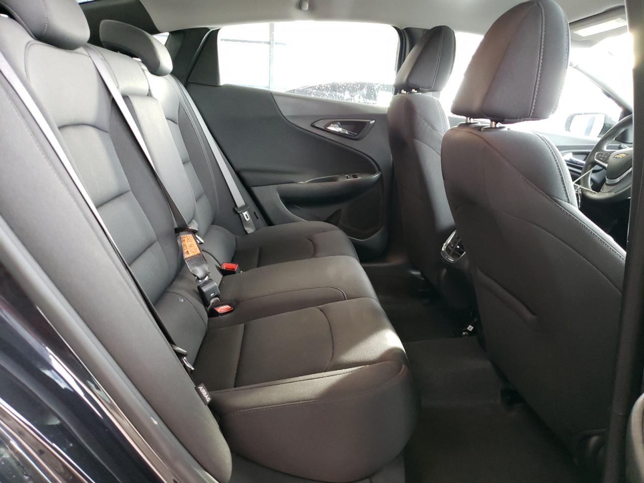 2023 Chevrolet Malibu - Image 10