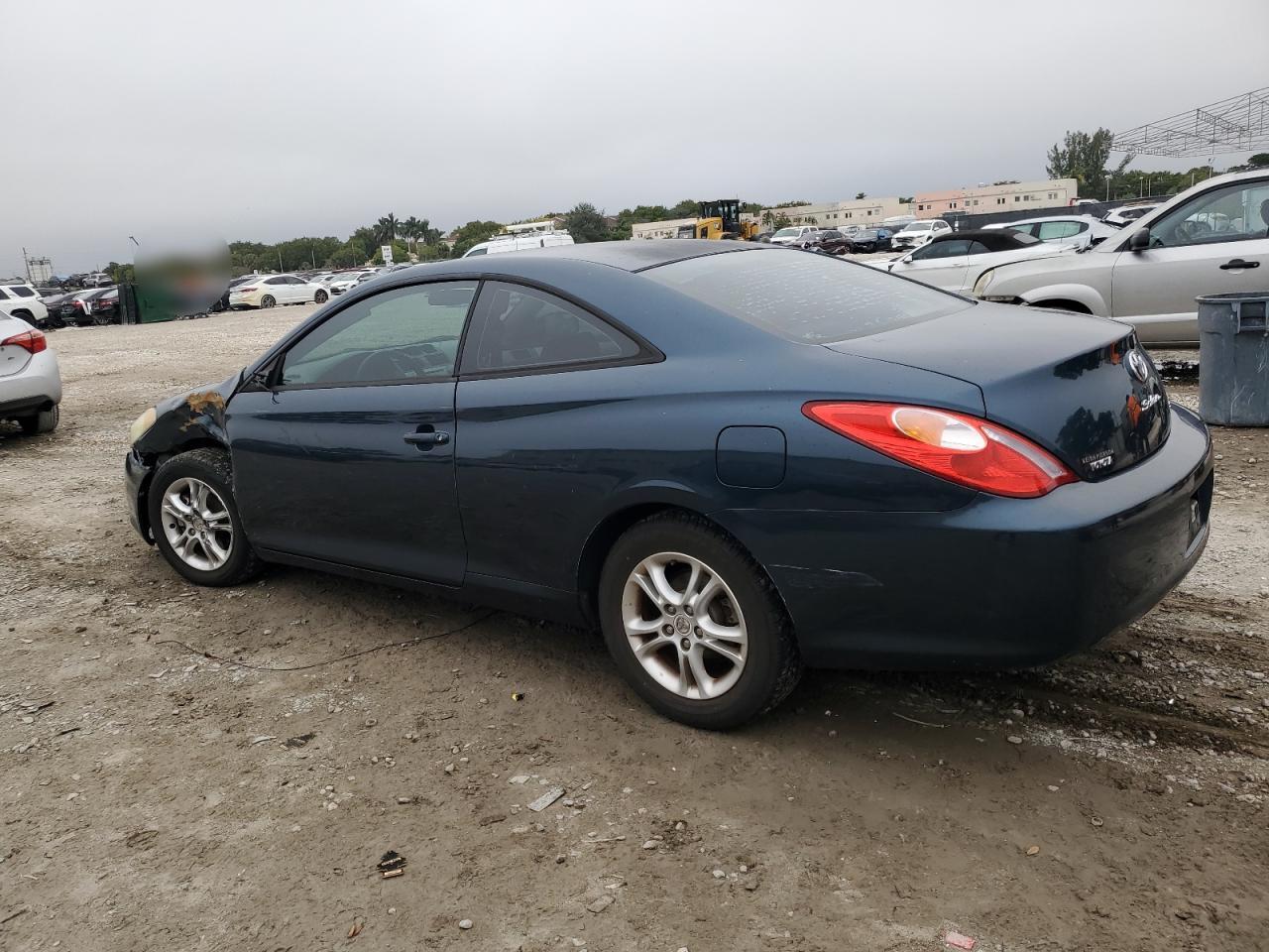 2004 Toyota Camry Solara - Image 2