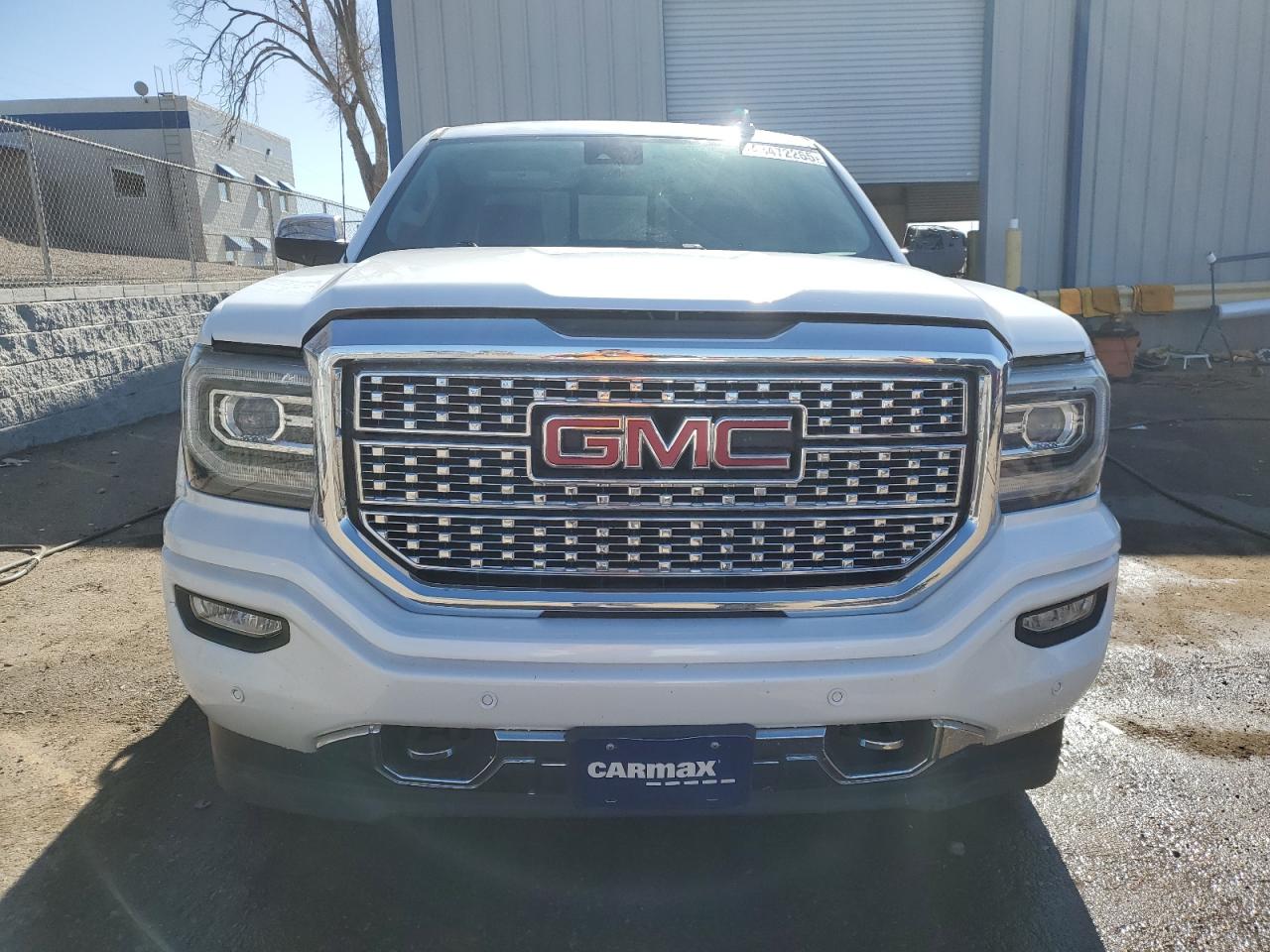 2018 GMC Sierra - Image 5