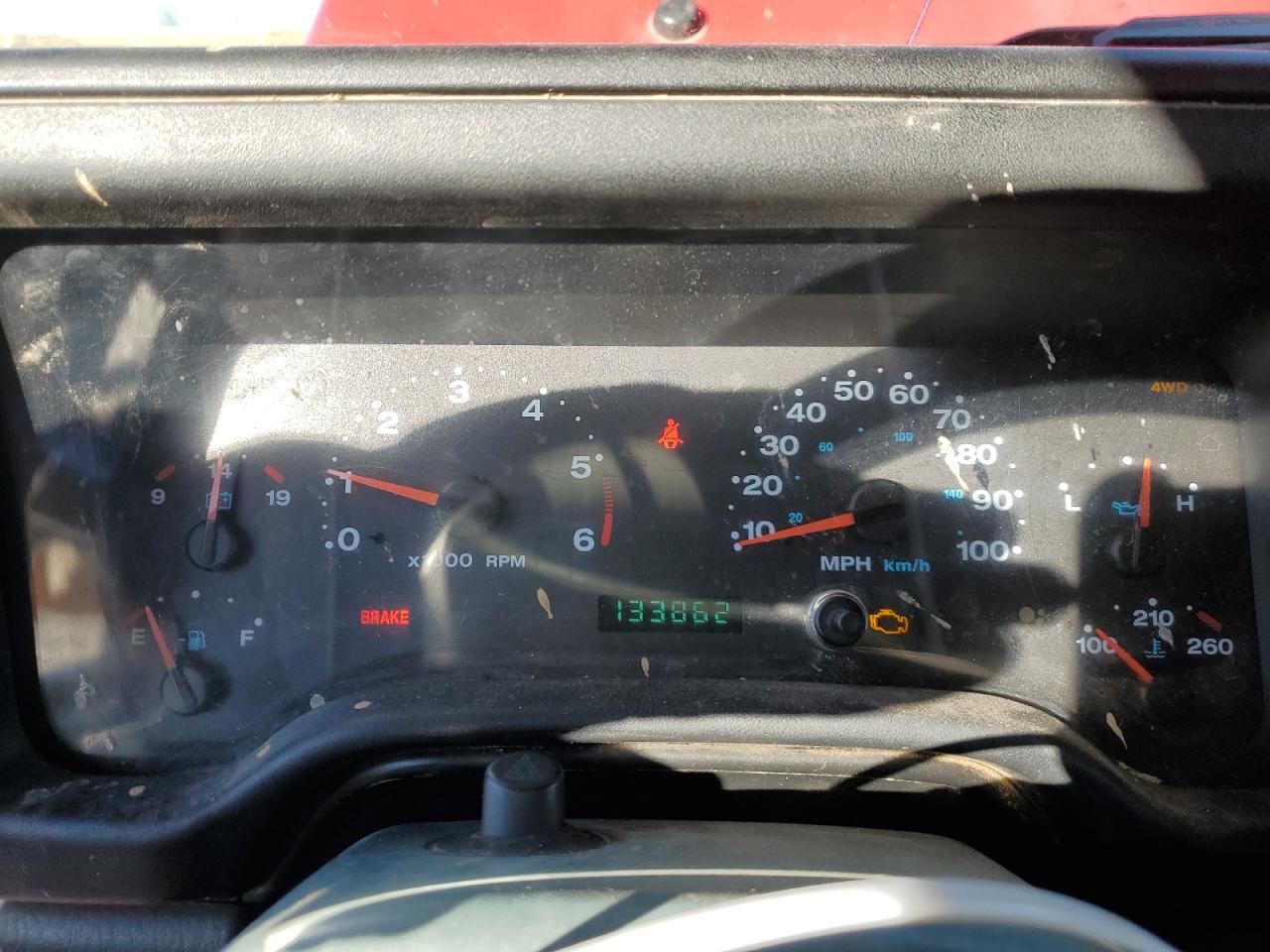 2005 Jeep Wrangler - Image 9