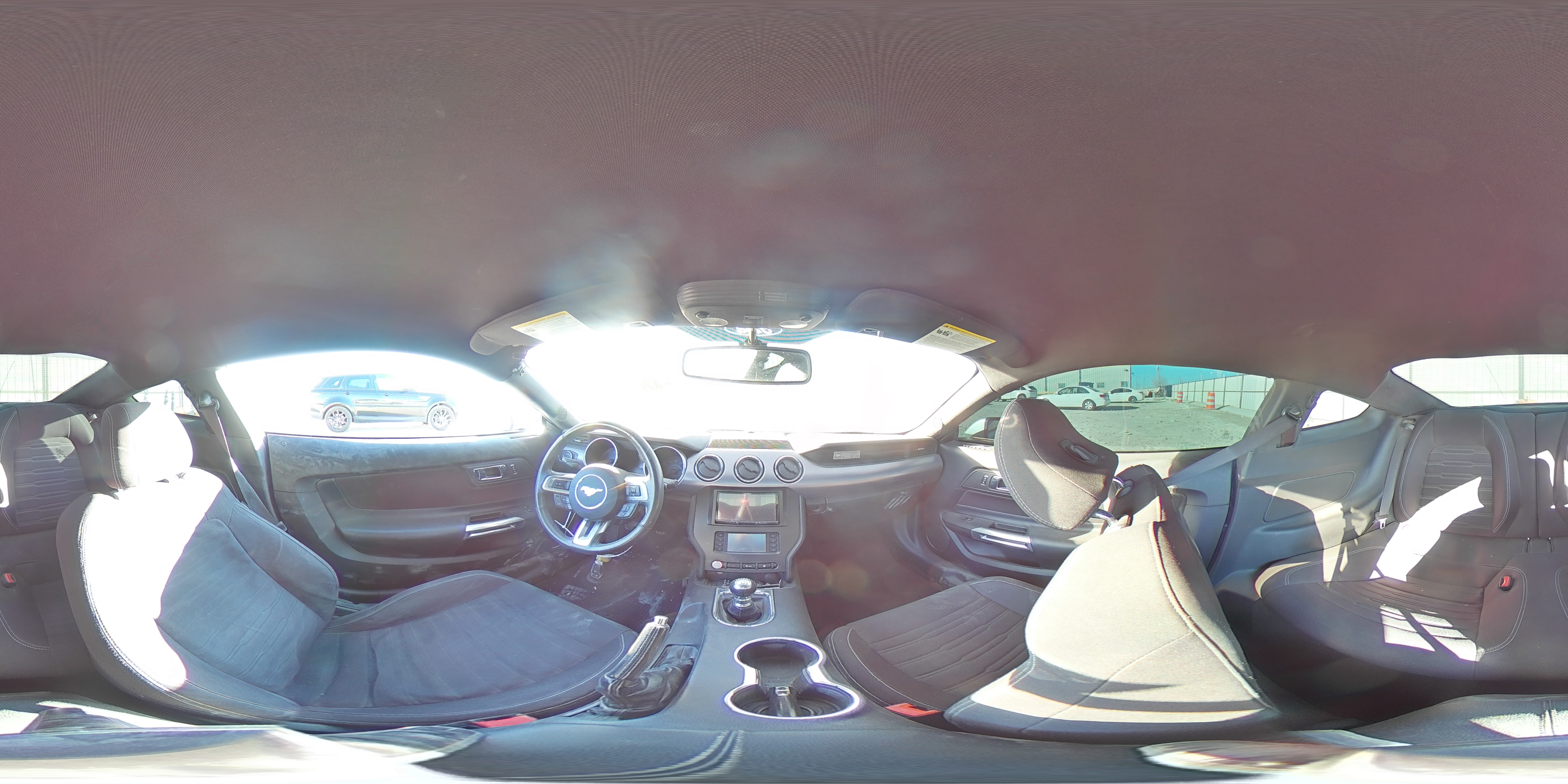 2015 Ford Mustang - Image 13