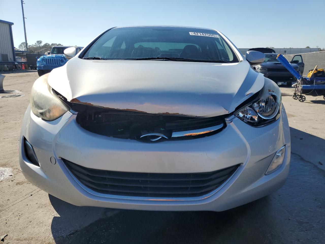 2012 Hyundai Elantra - Image 5