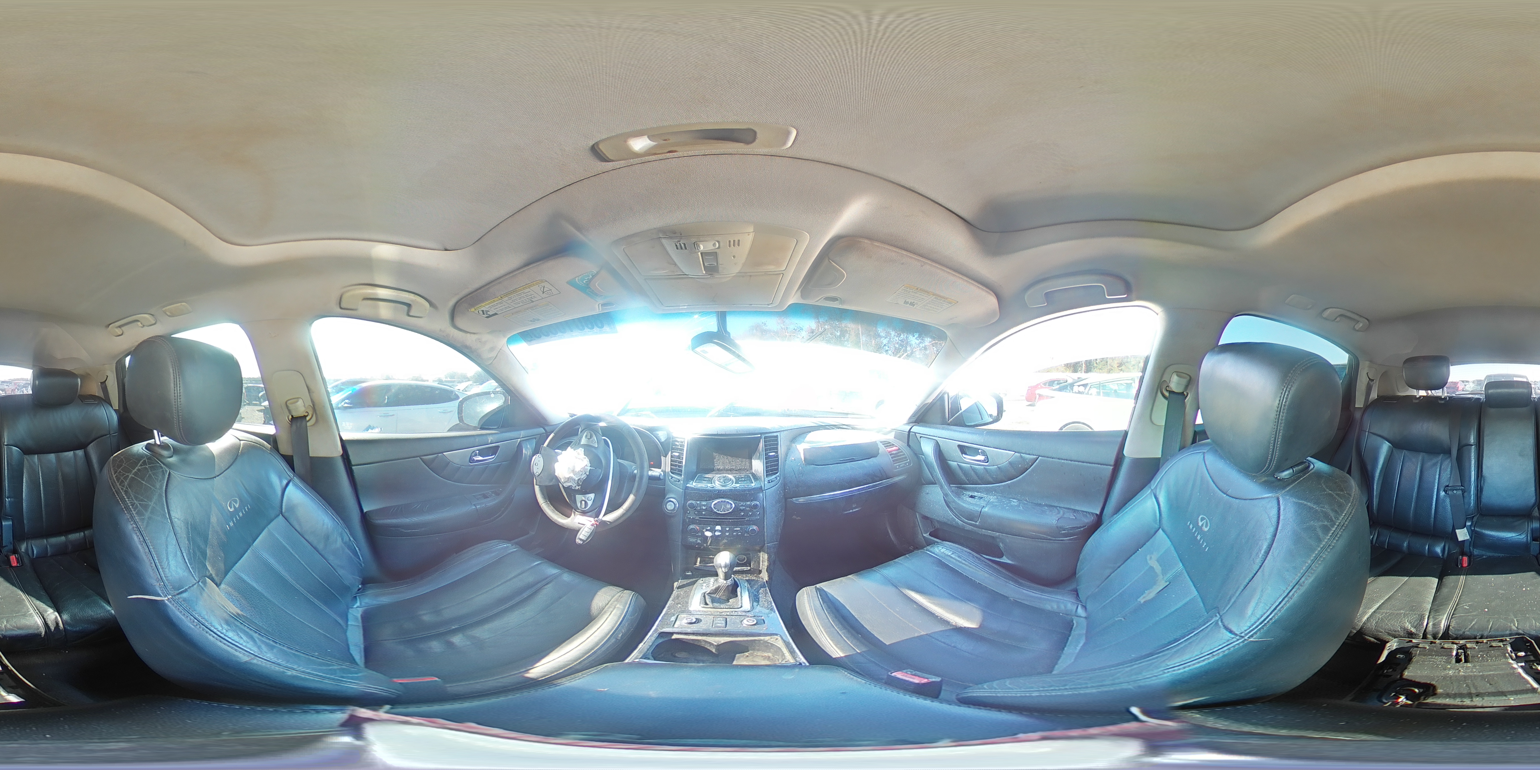 2014 Infiniti QX70 - Image 14