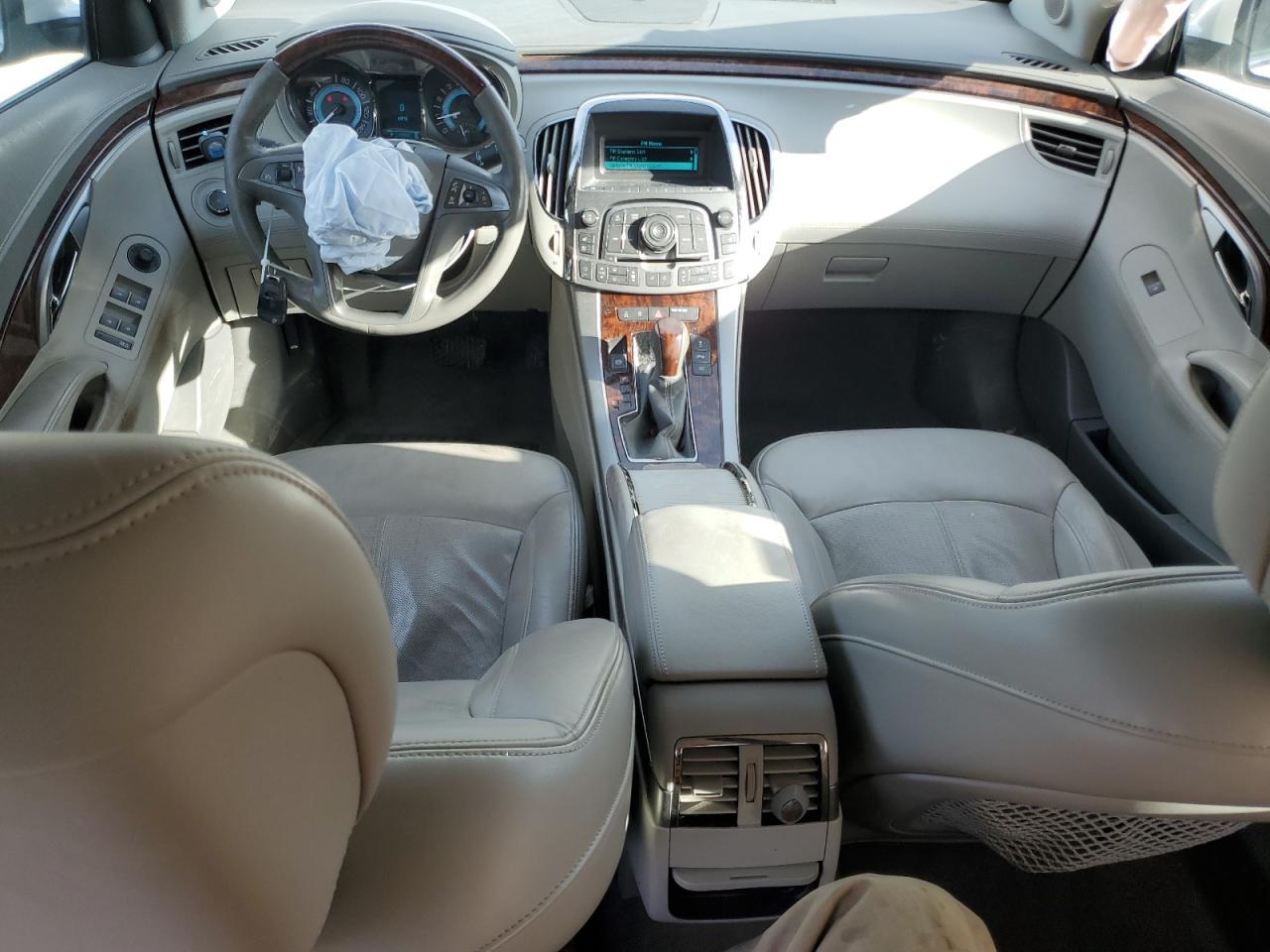 2011 Buick LaCrosse - Image 8