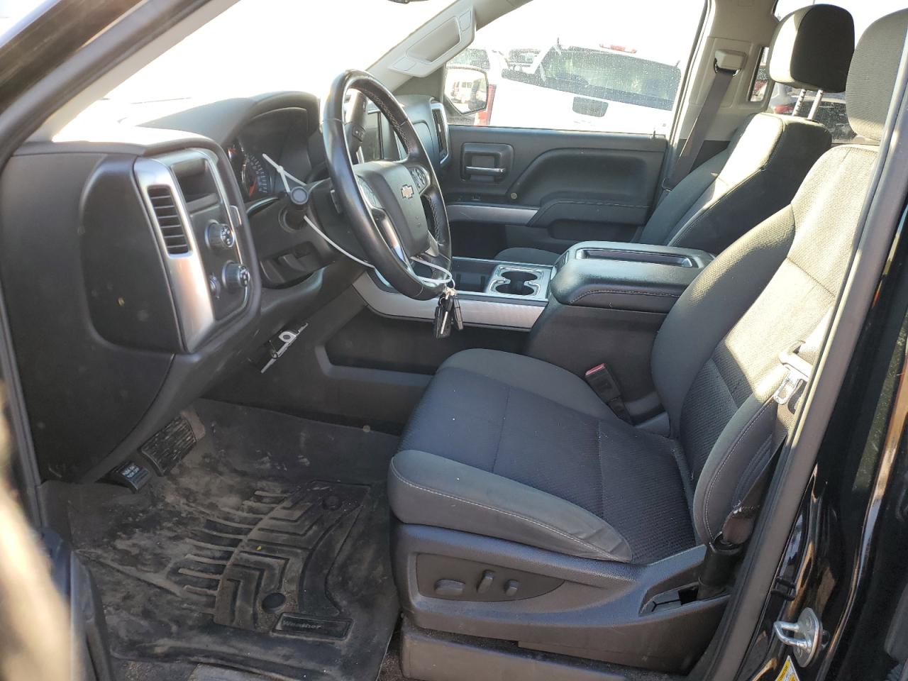 2014 Chevrolet Silverado - Image 7