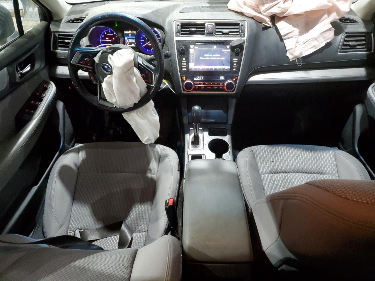 2018 Subaru Outback - Image 8