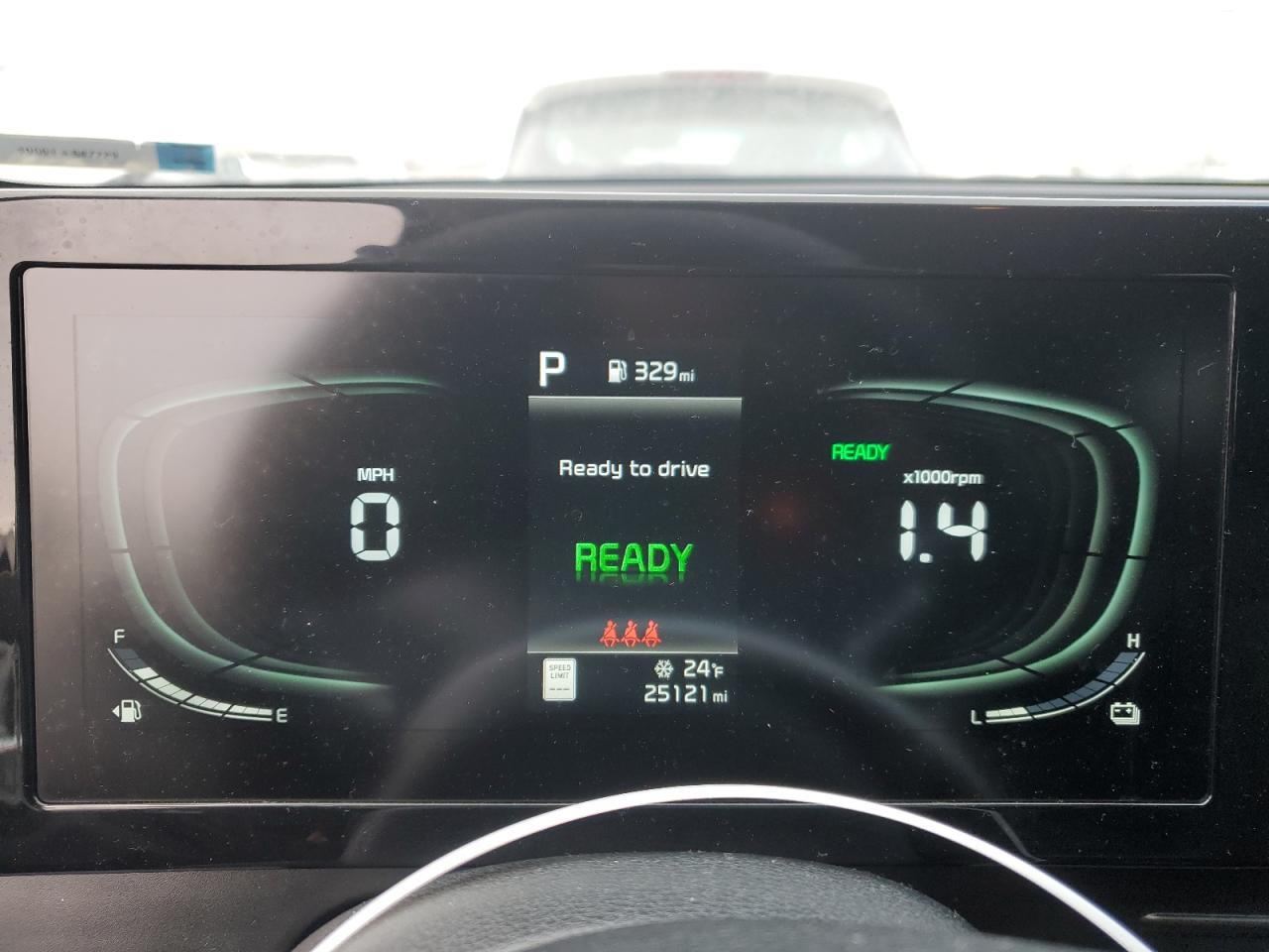 2023 Kia Sportage - Image 9