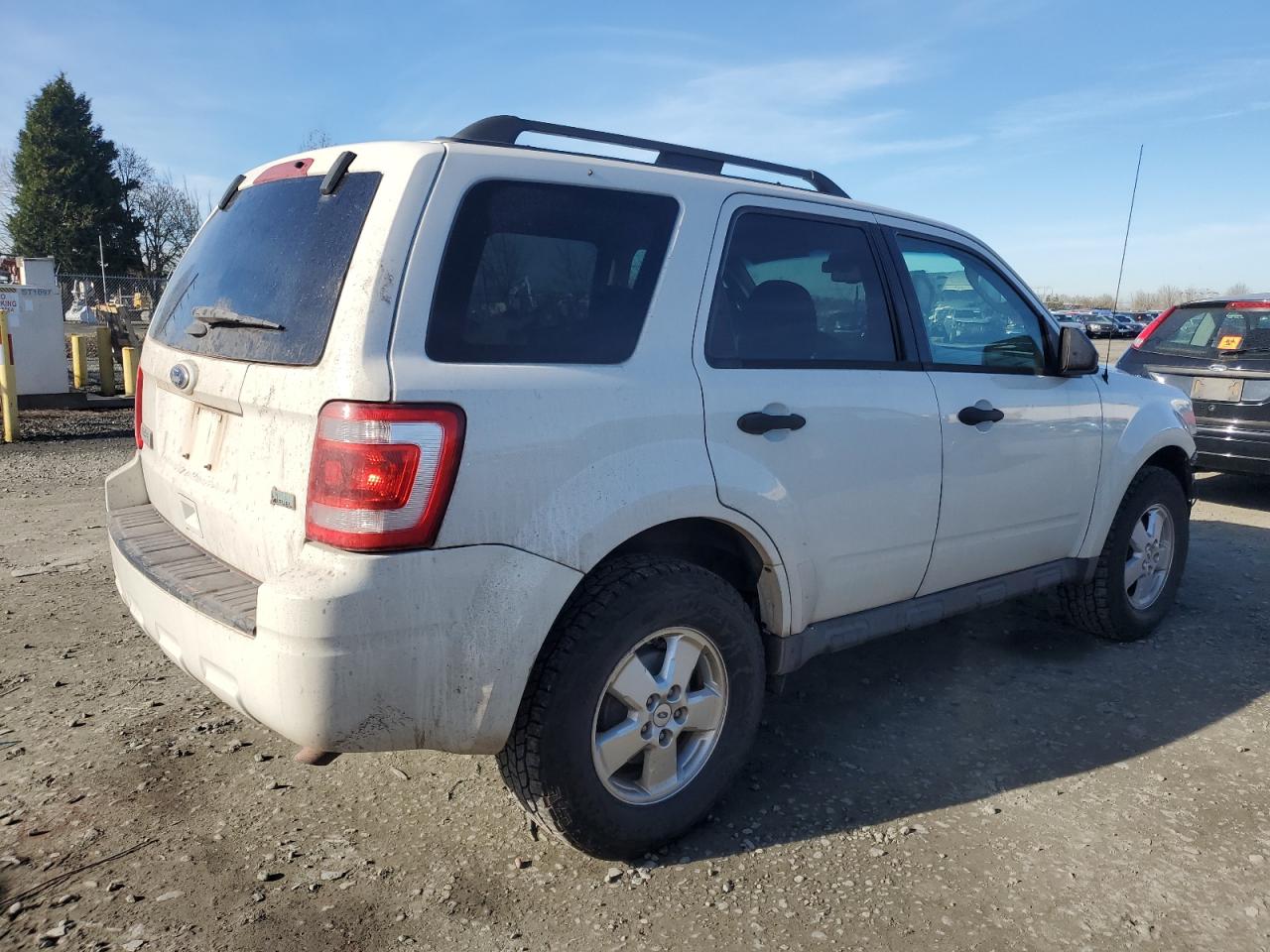 2012 Ford Escape - Image 3
