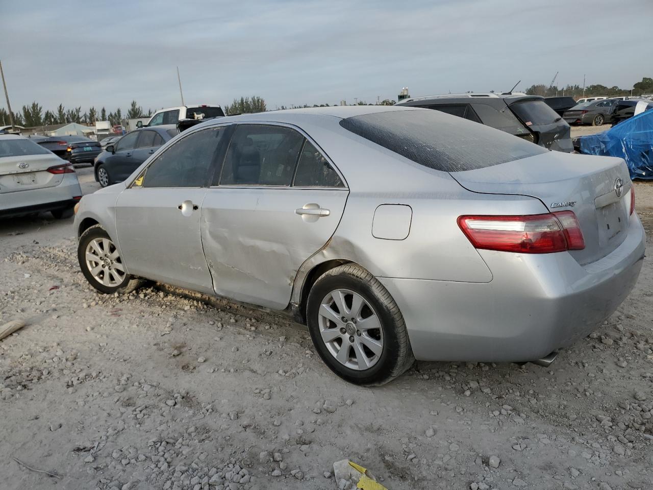 2008 Toyota Camry - Image 2
