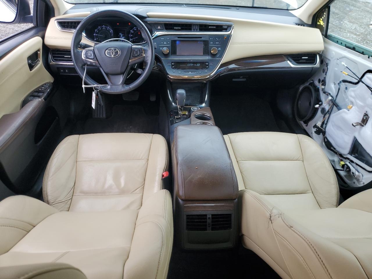 2014 Toyota Avalon - Image 8