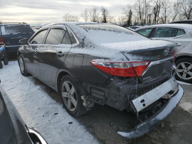  TOYOTA CAMRY 2015 Серый