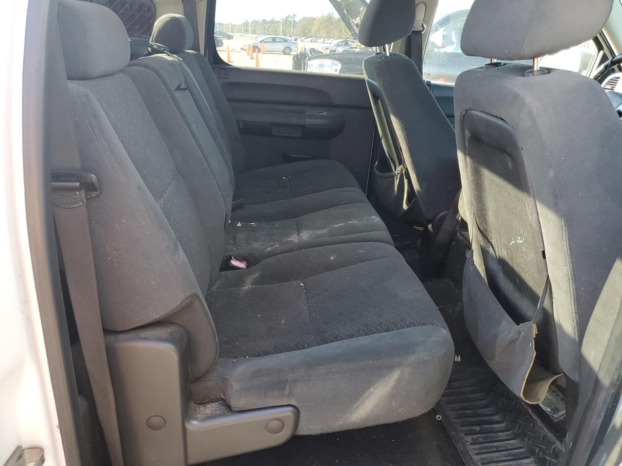 2008 Chevrolet Silverado - Image 10