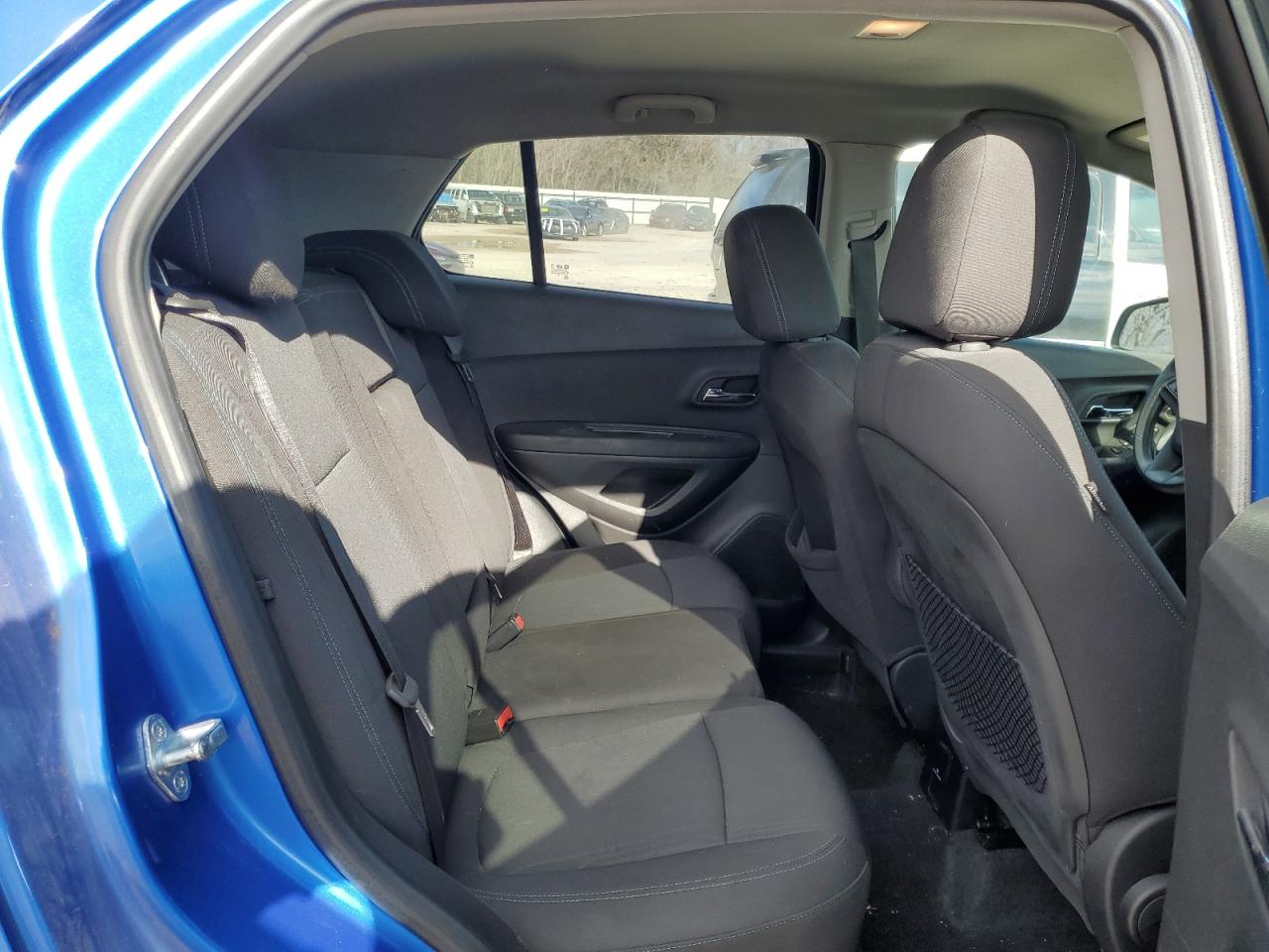 2015 Chevrolet Trax - Image 11